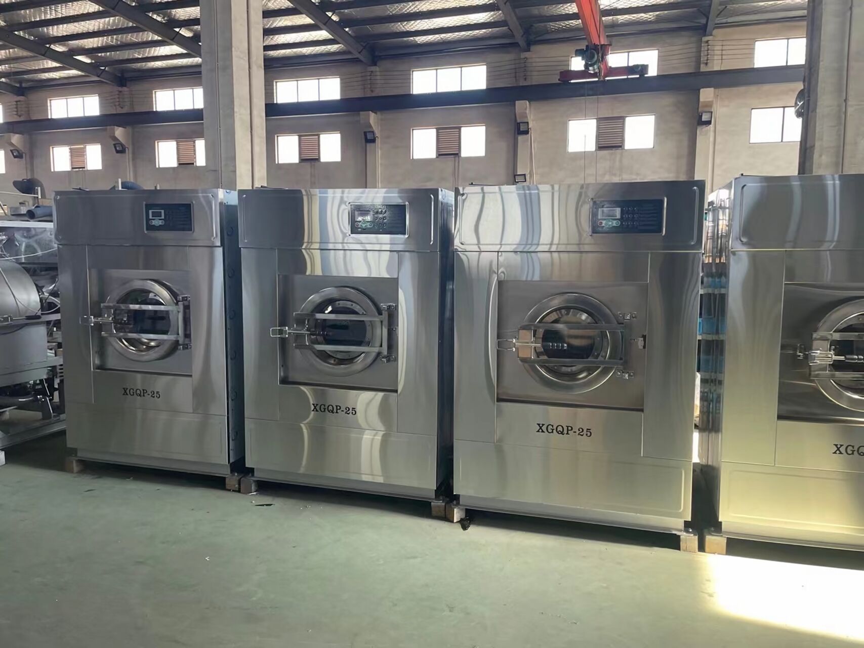 1767924095547053.jpg 小型工业洗衣机 (11)